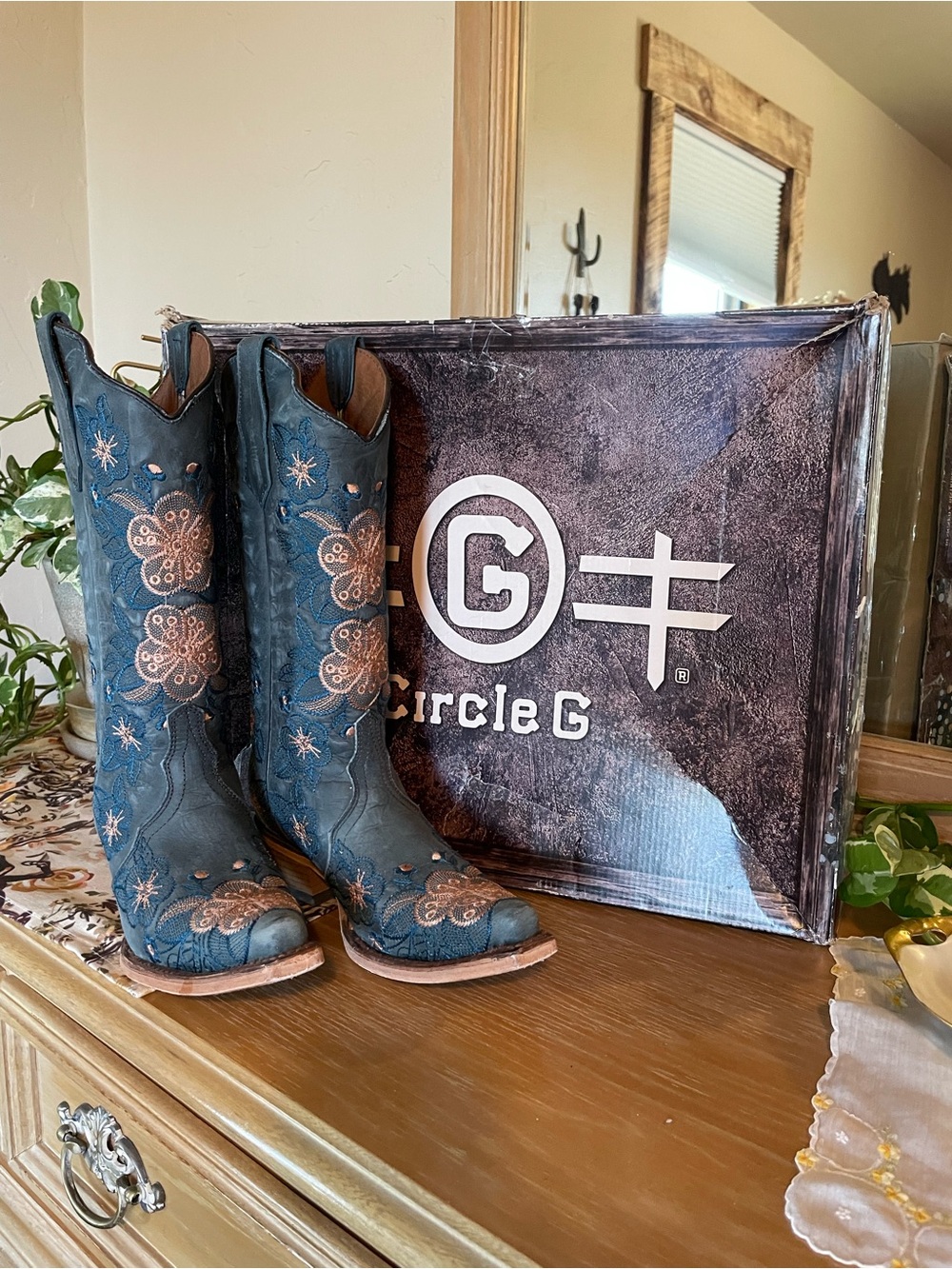 Circle G Teal Western Embroidered Cowgirl Boots